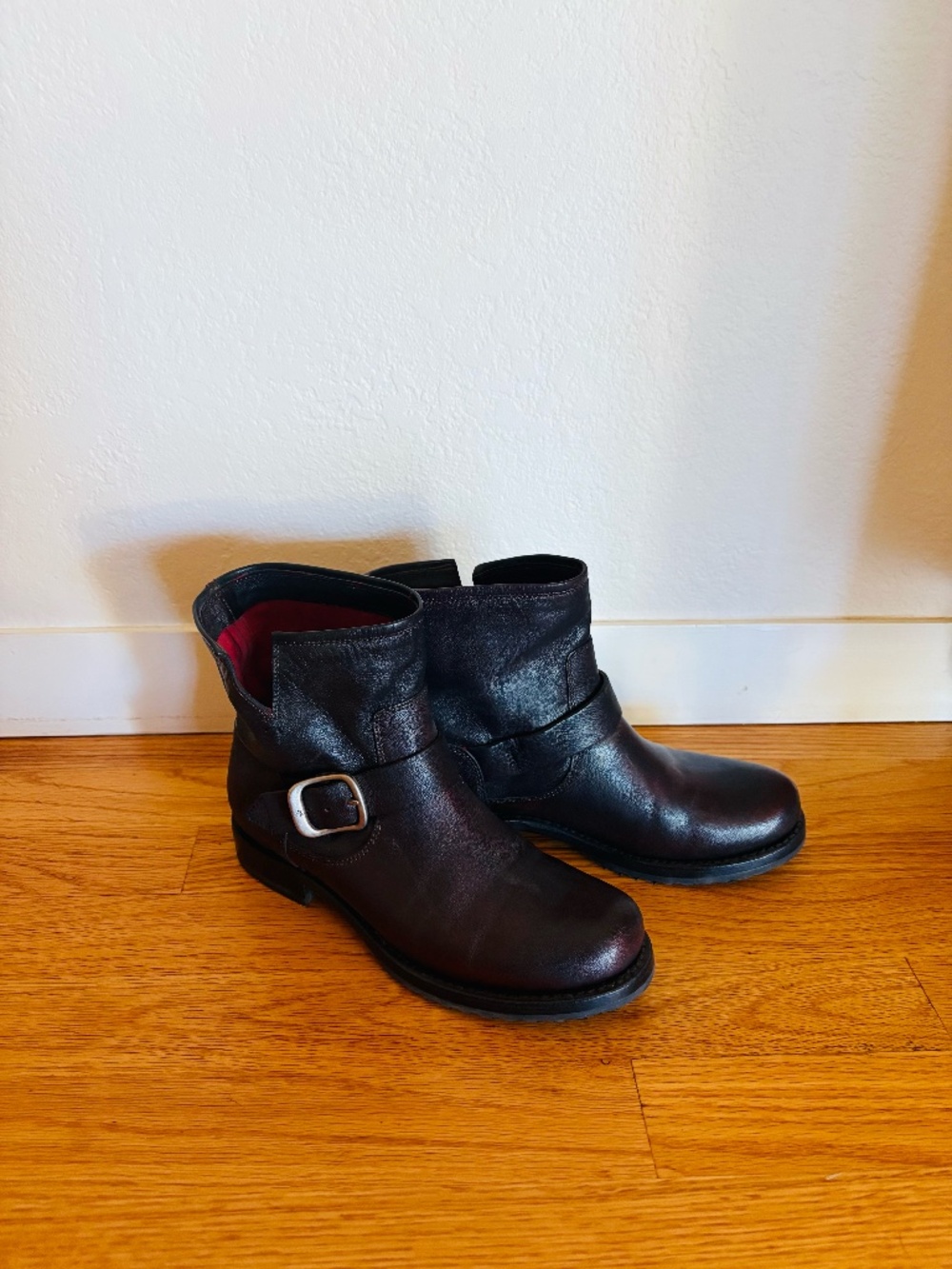 Frye Veronica Flex Bootie